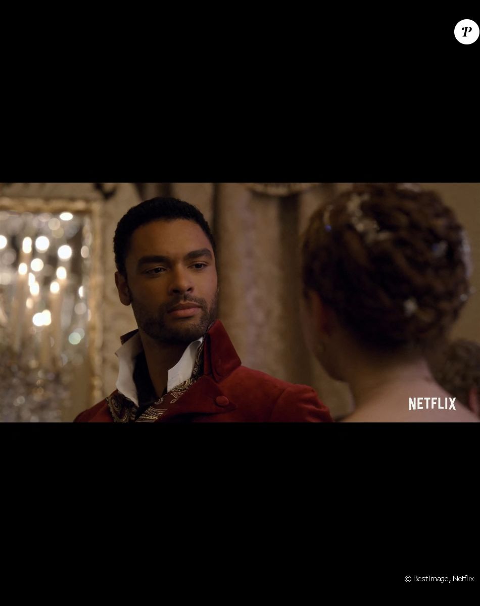 Regé-Jean Page dans la série "La Chronique des Bridgerton" lancée sur Netflix en décembre 2020.