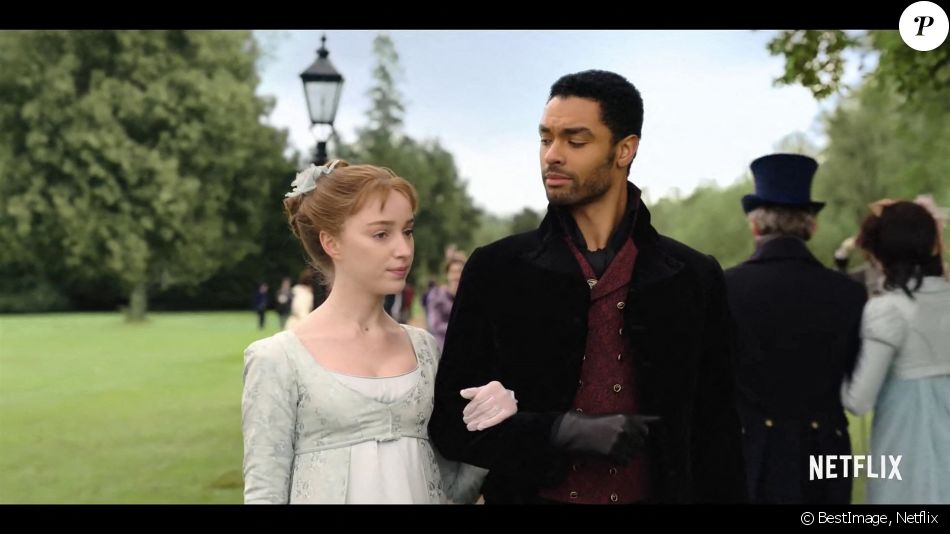 Regé-Jean Page dans la série "La Chronique des Bridgerton" sur Netflix.