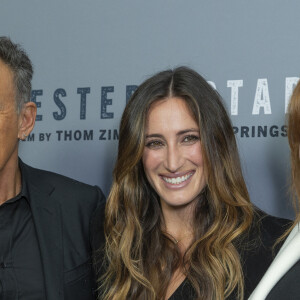 Bruce Springsteen, sa femme Patti Scialfa et leur fille Jessica - Les célébrités lors de la projection du film 'Western Stars' à New York, le 16 octobre 2019.