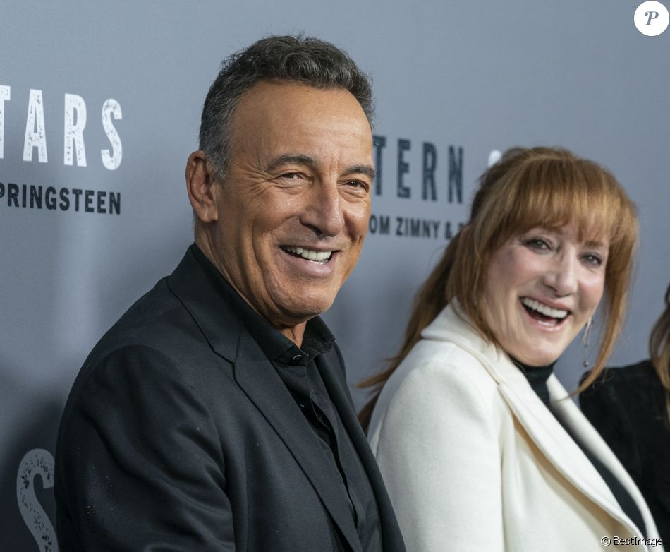 Bruce Springsteen et sa femme Patti Scialfa - Les célébrités lors de la projection du film 'Western Stars' à New York, le 16 octobre 2019.