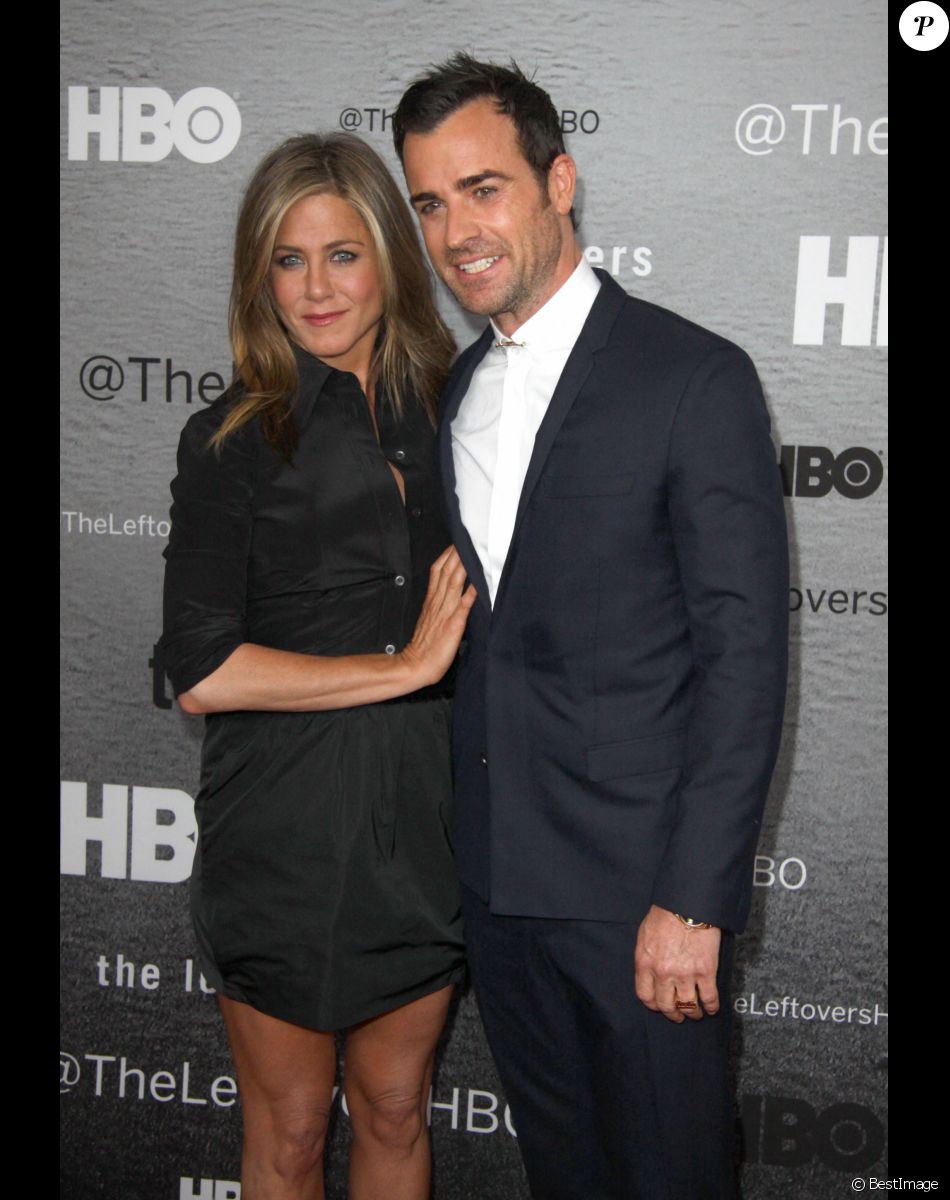 Justin Theroux et sa fiancée Jennifer Aniston - Première du film "The Leftovers" au NYU Skirball Center à New York. Le 23 juin 2014