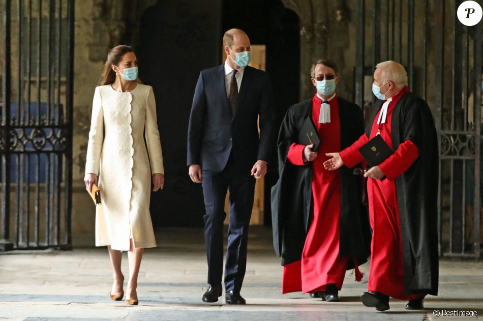 Le prince William, duc de Cambridge, et Catherine (Kate) Middleton, duchesse de Cambridge, lors d'une visite au centre de vaccination de l'abbaye de Westminster à Londres, Royaume Uni, le 23 mars 2021.