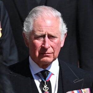 Le prince Charles, prince de Galles, - Arrivées aux funérailles du prince Philip, duc d'Edimbourg à la chapelle Saint-Georges du château de Windsor, , Royaume Uni, le 17 avril 2021. 