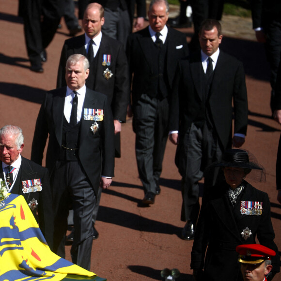 Le prince Charles, prince de Galles, le prince Andrew, duc d'York, le prince William, duc de Cambridge, Peter Phillips, la princesse Anne - Arrivées aux funérailles du prince Philip, duc d'Edimbourg à la chapelle Saint-Georges du château de Windsor, le 17 avril 2021. 