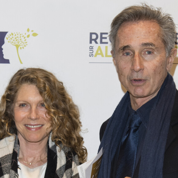 Thierry Lhermitte et sa femme Hélène - People au concert du 13ème Gala 2018 de l'Association pour la Recherche sur Alzheimer à la salle Pleyel à Paris le 12 février 2018. L'intégralité des bénéfices de cette soirée servira à financer la recherche sur la maladie d'Alzheimer. © Coadic Guirec-Pierre Perusseau/Bestimage