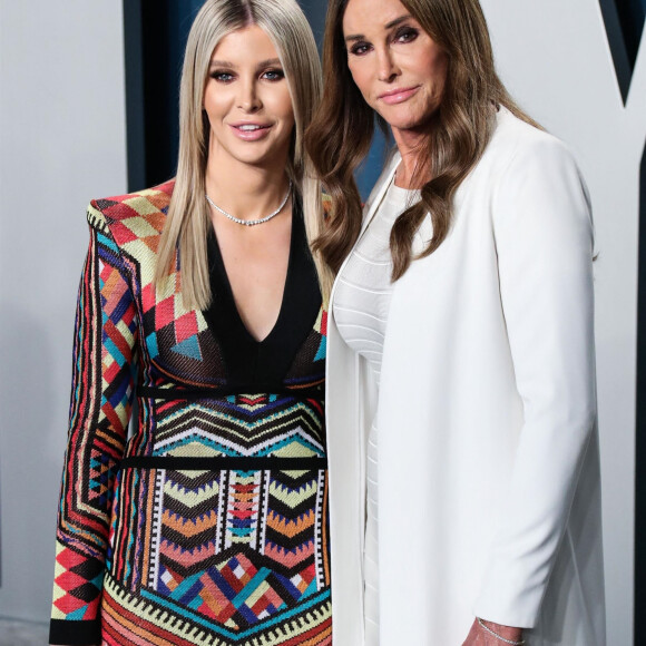 Sophia Hutchins et sa compagne Caitlyn Jenner - People à la soirée "Vanity Fair Oscar Party" après la 92ème cérémonie des Oscars 2020 au Wallis Annenberg Center for the Performing Arts à Los Angeles, le 9 février 2020.