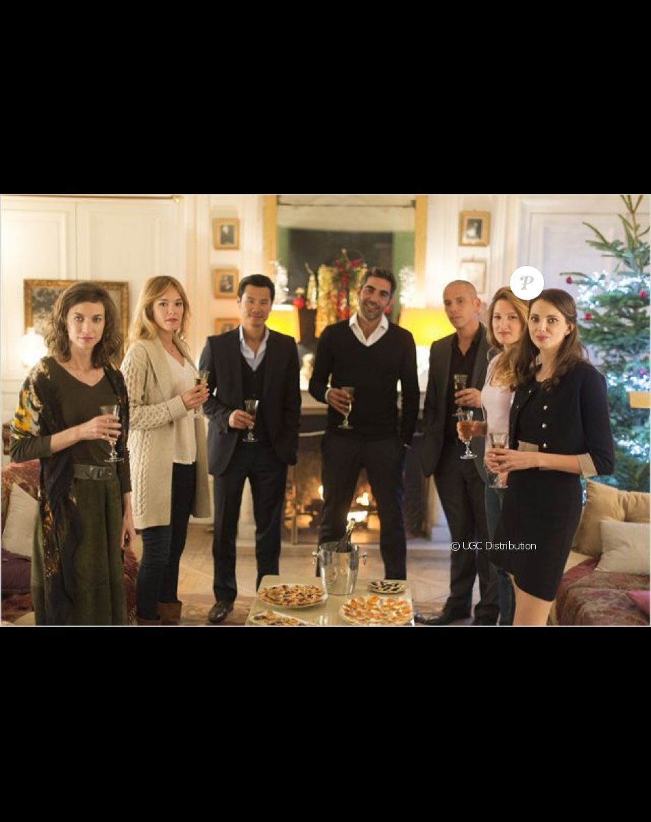Ary Abittan, Elodie Fontan, Emilie Caen, Frédéric Chau, Frédérique Bel dans Qu'est-ce qu'on a fait au bon Dieu ?