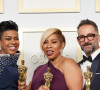 Jamika Wilson (Center), Sergio Lopez-Rivera et Mia Neal lauréats de la 93 cérémonie des Oscars à Los Angeles, le 25 avril 2021. Photo par Todd Wawrychuk/A.M.P.A.S. via ABACAPRESS.COM