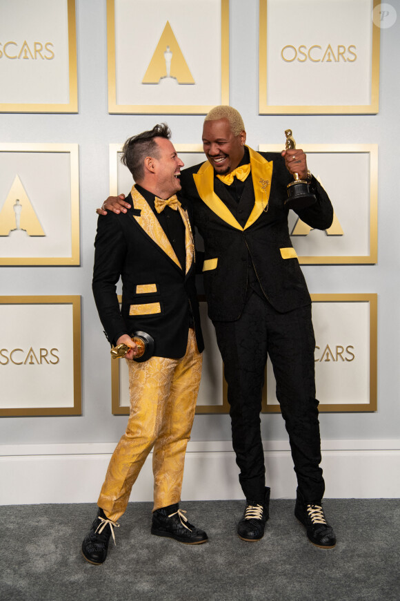 Travon Free et Martin Desmond Roe lauréats de la 93 cérémonie des Oscars à Los Angeles, le 25 avril 2021. Photo par Todd Wawrychuk/A.M.P.A.S. via ABACAPRESS.COM