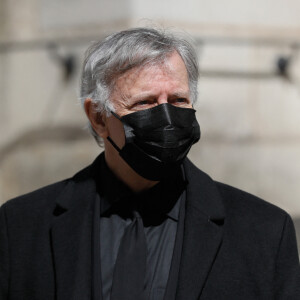Francis Huster - Obsèques de Myriam Feune de Colombi (Myriam Vilgrain) en l'église Saint-Roch à Paris. Le 26 avril 2021. © Christophe Clovis/Bestimage