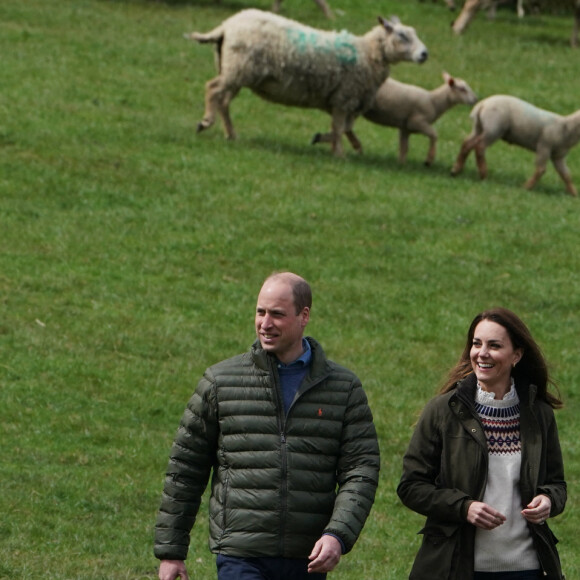 Kate Middleton et le prince William - Visite d'une ferme de Little Stainton, dans le comté de Durham, le 27 avril 2021.