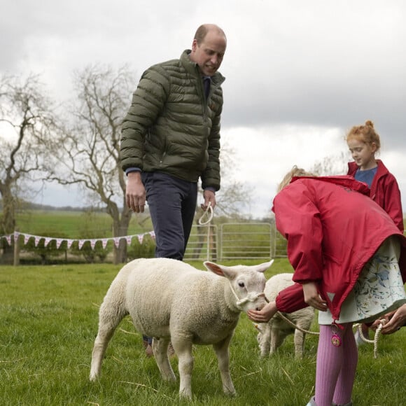 Kate Middleton et le prince William - Visite d'une ferme de Little Stainton, dans le comté de Durham, le 27 avril 2021.