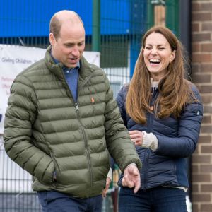 Le prince William, duc de Cambridge, et Catherine (Kate) Middleton, duchesse de Cambridge lors d'une visite au projet "Cheesy Waffles" au centre Belmont Community à Durham, Royaume Uni.