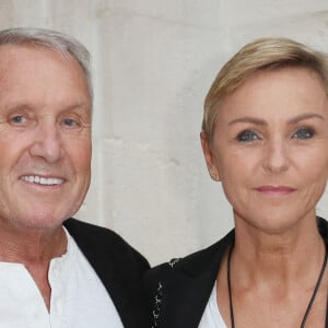Yves Rénier et sa femme Karin lors du troisième jour du festival international du film de La Rochelle. © Patrick Bernard/Bestimage 