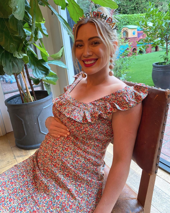 Hilary Duff, enceinte de son troisième enfant. Décembre 2020.