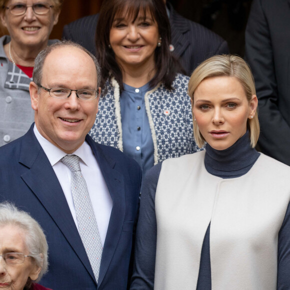 Le Prince Albert II et la Princesse Charlène de Monaco offrent des cadeaux aux personnes défavorisées au bureau de la Croix-Rouge monégasque dans le cadre des célébrations de la fête nationale monégasque, Monaco le 15 novembre 2019, © Olivier Huitel/Pool/Bestimage