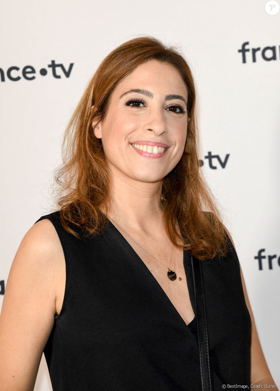 Léa Salamé au photocall de la conférence de presse de France 2 au théâtre Marigny à Paris le 18 juin 2019 © Coadic Guirec / Bestimage