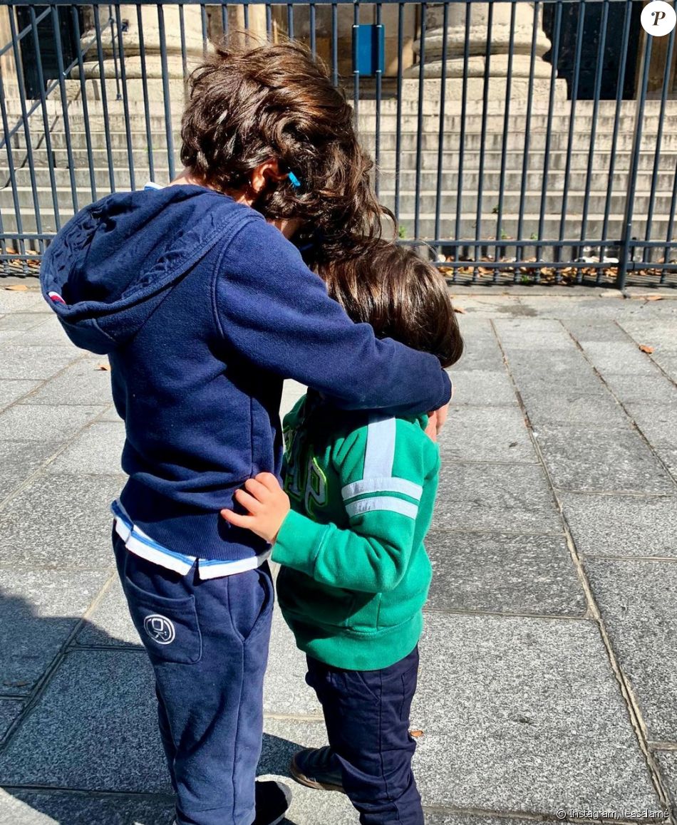 Léa Salamé à la tête d'une famille recomposée avec son compagnon Raphaël Glucksman - Instagram