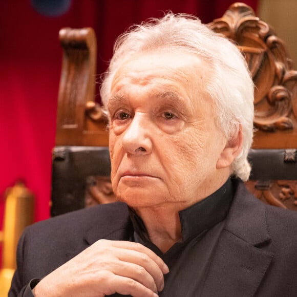 Michel Sardou - Enregistrement de l'émission "Le Grand Restaurant" à Paris. © Philippe Leroux / Bestimage