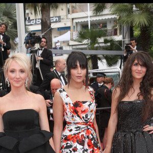 Audrey Lamy, Leila Bekhti et Géraldine Nakache sur le tapis rouge au 63ème Festival de Cannes. 2010