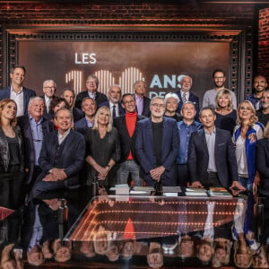 Exclusif - Luis Rego, Léa Salamé, Marc Fauvelle, Fabrice, Jacques vendroux, Yolaine de La Bigne, Christian Morin, Jean-jacques Bourdin, Jérome Garcin, André Torrent, Julie Leclerc, Pascal Praud, Julien Courbet, Jacques Mailhot, Laurent Ruquier, Georges Lang, Jean-Bernard Hebey, Yves Calvi, Marc-Olivier Fogiel, manu Levy, Maryse Gildas, Elodie Gossuin, Ali Rebeihi, Fred Musa, Pascale Clark, Sophie Garel, Matthieu Belliard, Maxime Veyrier - Backstage de l'enregistrement de l'émission "On Est En Direct" (OEED), Spéciale 100 ans de la radio, présentée par L.Ruquier, diffusée sur France 2 le 8 mai © Jack Tribeca / Bestimage  Exclusive - No Web No Blog pour Belgique et Suisse