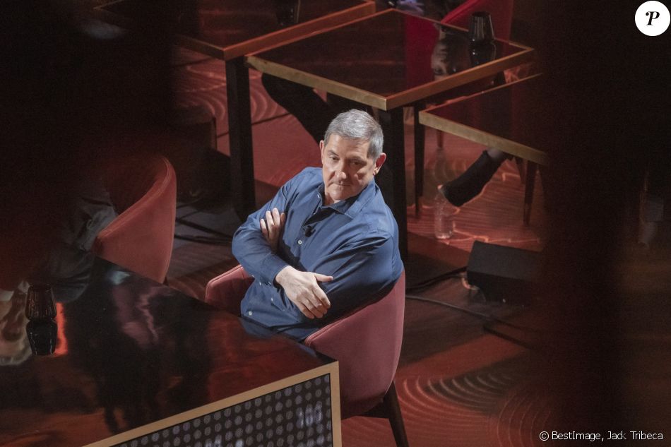 Exclusif - Yves Calvi - Enregistrement de l'émission "On Est En Direct" (OEED), Spéciale 100 ans de la radio, présentée par L.Ruquier, diffusée sur France 2 le 8 mai. © Jack Tribeca / Bestimage
