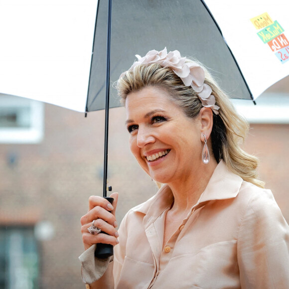 La reine Maxima des Pays-Bas assiste au concert de la fondation "More Music in the Classroom" à Roermond, le 11 mai 2021. Cette association vise à promouvoir l'éducation musicale à l'école primaire aux Pays-Bas.