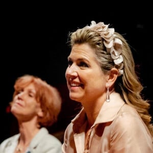 La reine Maxima des Pays-Bas assiste au concert de la fondation "More Music in the Classroom" à Roermond, le 11 mai 2021. Cette association vise à promouvoir l'éducation musicale à l'école primaire aux Pays-Bas.