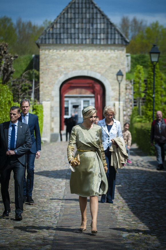 La reine Maxima des Pays-Bas lors d'une visite au "More music in the classroom foundation" à Bourtange. La fondation (Meer Muziek in de Klas) fournit une éducation musicale structurelle à tous les enfants des écoles primaires des Pays-Bas.