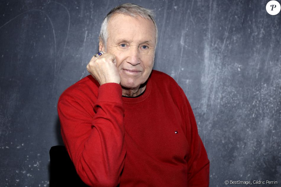 Exclusif - Portrait de Yves Rénier. Le 21 janvier 2021 © Cédric Perrin / Bestimage