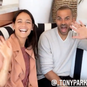 Tony Parker et sa petite amie Alizé Lim à la boutique Beignet Box fondée par Christina Milian. Studio City, le 12 mai 2021.