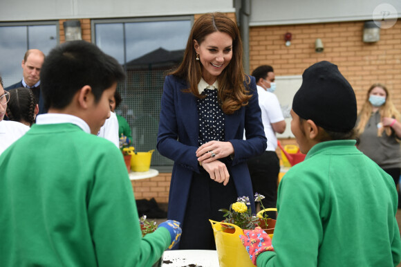 Catherine (Kate) Middleton, duchesse de Cambridge, lors d'une séance de santé mentale et de bien-être lors d'une visite à The Way Youth Zone à Wolverhampton, Royaume Uni, le 13 mai 2021.