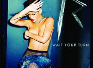 Rihanna, seins nus pour son nouveau single ! On comprend mieux la bagarre sur le tournage de son clip !