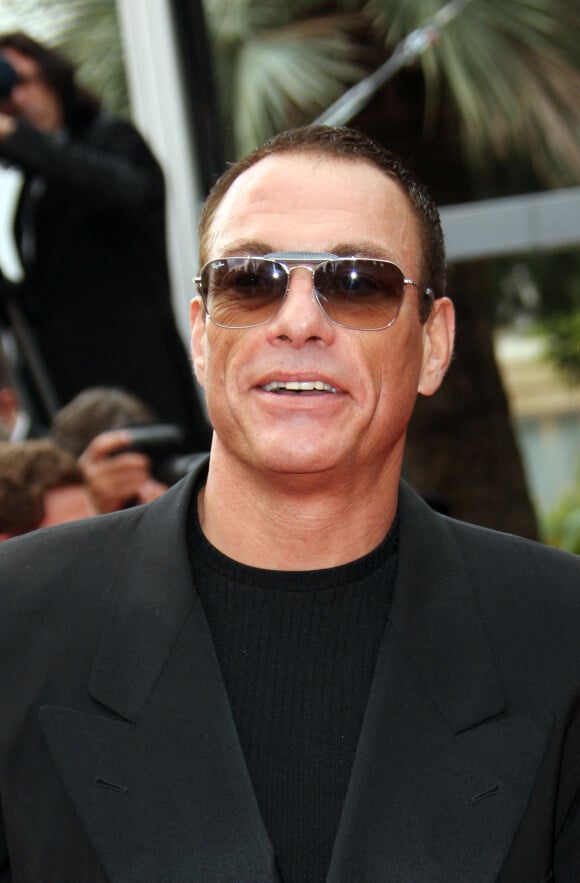 Archives - Jean-Claude Van Damme au Festival de Cannes en 2010.