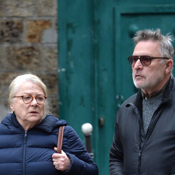 Exclusif - Josiane Balasko - Les obsèques de Claire Bretécher au cimetière de Montmartre à Paris le 15 février 2020.