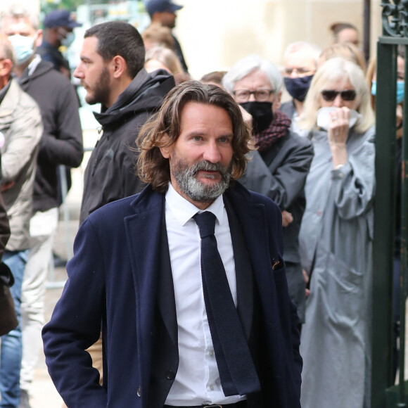 Frédéric Beigbeder - Hommage à Guy Bedos en l'église de Saint-Germain-des-Prés à Paris le 4 juin 2020.