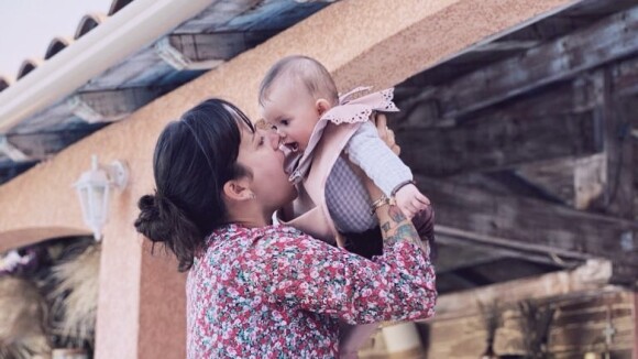 Alizée : Sa fille Maggy (18 mois), craquante en maillot de bain