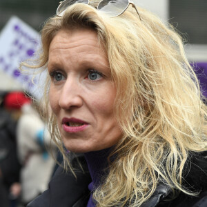 Alexandra Lamy - marche contre les violences sexistes et sexuelles (marche organisée par le collectif NousToutes) de place de l'Opéra jusqu'à la place de la Nation à Paris le 23 Novembre 2019 © Coadic Guirec / Bestimage 