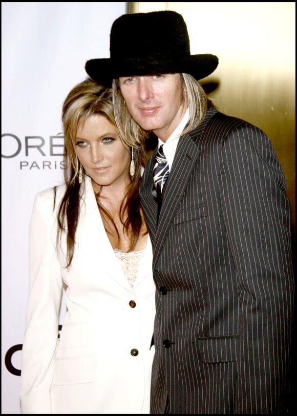 Lisa Marie Presley et son mari Michael Lockwood - Fashion Rocks Show à Radio City Music Hall de New York en 2005