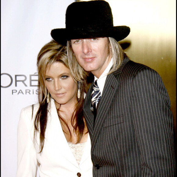 Lisa Marie Presley et son mari Michael Lockwood - Fashion Rocks Show à Radio City Music Hall de New York en 2005