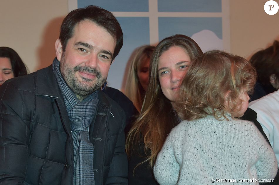 Jean-François Piége avec sa femme Elodie Tavares-Piège et leur fils Antoine au défilé de mode de la collection hiver 2018 "Bonpoint" à Paris le 24 janvier 2018. © Giancarlo Gorassini/Bestimage