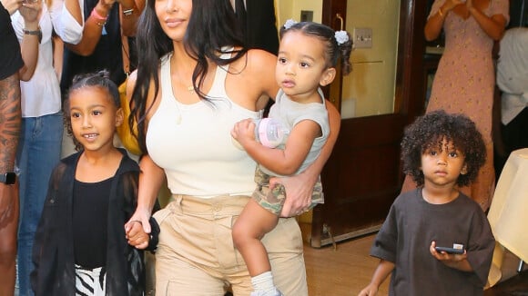 Kim Kardashian accusée d'avoir refilé la covid à ses enfants : elle contre-attaque !