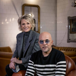 Exclusif - Pascal Obispo lors de l'enregistrement de sa surprise pour l'émission "La Lettre", à La Cantine Sauvage à La Plaine-Saint-Denis à Paris, présentée par Sophie Davant et diffusée le 29 mai 2021 sur France 2. Le 5 décembre 2020 © Cyril Moreau / Bestimage