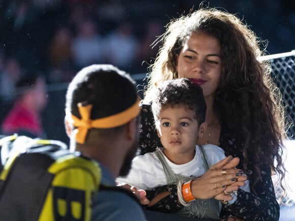 Exclusif - Jo-Wilfried Tsonga a reçu le soutien à distance de son épouse Noura El Shwekh et leur fils Sugar pour son entrée en lice à Roland-Garros.