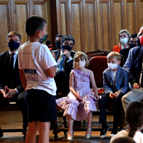 Le prince Albert II de Monaco, ses enfants la princesse Gabriella, le prince héréditaire Jacques de Monaco lors du lancement du programme "Océano pour Tous" au Musée Océanographique de Monaco, le 1er juin 2021. © Claudia Albuquerque / Bestimage
