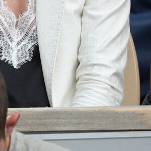 Muriel Robin et sa femme Anne Le Nen dans les tribunes des Internationaux de France de tennis de Roland Garros à Paris, France, le 5 juin 2021. © Dominique Jacovides/Bestimage 