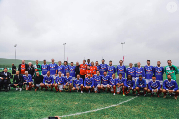 Baptiste Vendroux, Christian Karembeu, Gaëtan Huard, Sonny Anderson, Dominique Rocheteau, Laurent blanc, Jean-Michel Larqué, Arsene Wenger, Bixente Kizarazu, Claude Puel, Alain Giresse, Laure Boulleau lors du match d'inauguration du stade Charles de Gaulle à Colombey-les-Deux-Églises entre le Variétés Club de France et le club local le 6 juin 2021. Ce match contre le FC Colombey a été joué au profit de la Fondation Anne-de-Gaulle © Gwladys Duteil via Bestimage 