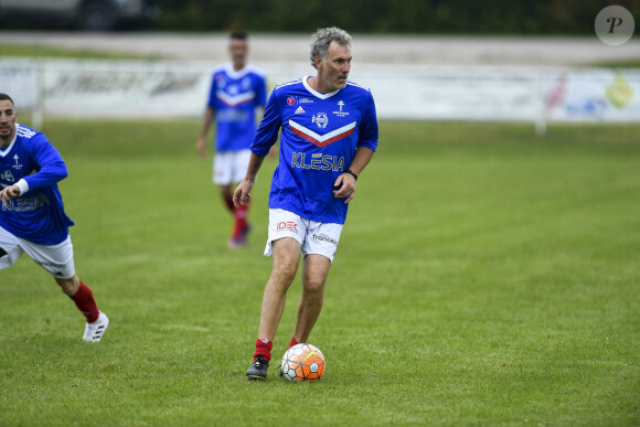 Laurent Blanc lors du match d'inauguration du stade Charles de Gaulle à Colombey-les-Deux-Églises entre le Variétés Club de France et le club local le 6 juin 2021. Ce match contre le FC Colombey a été joué au profit de la Fondation Anne-de-Gaulle © Pierre Perusseau / Bestimage 