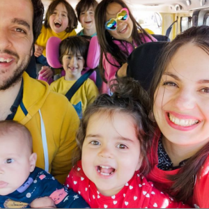 Héloïse Weiner et sa famille au casting de l'émission "Familles nombreuses, la vie en XXL" - Instagram
