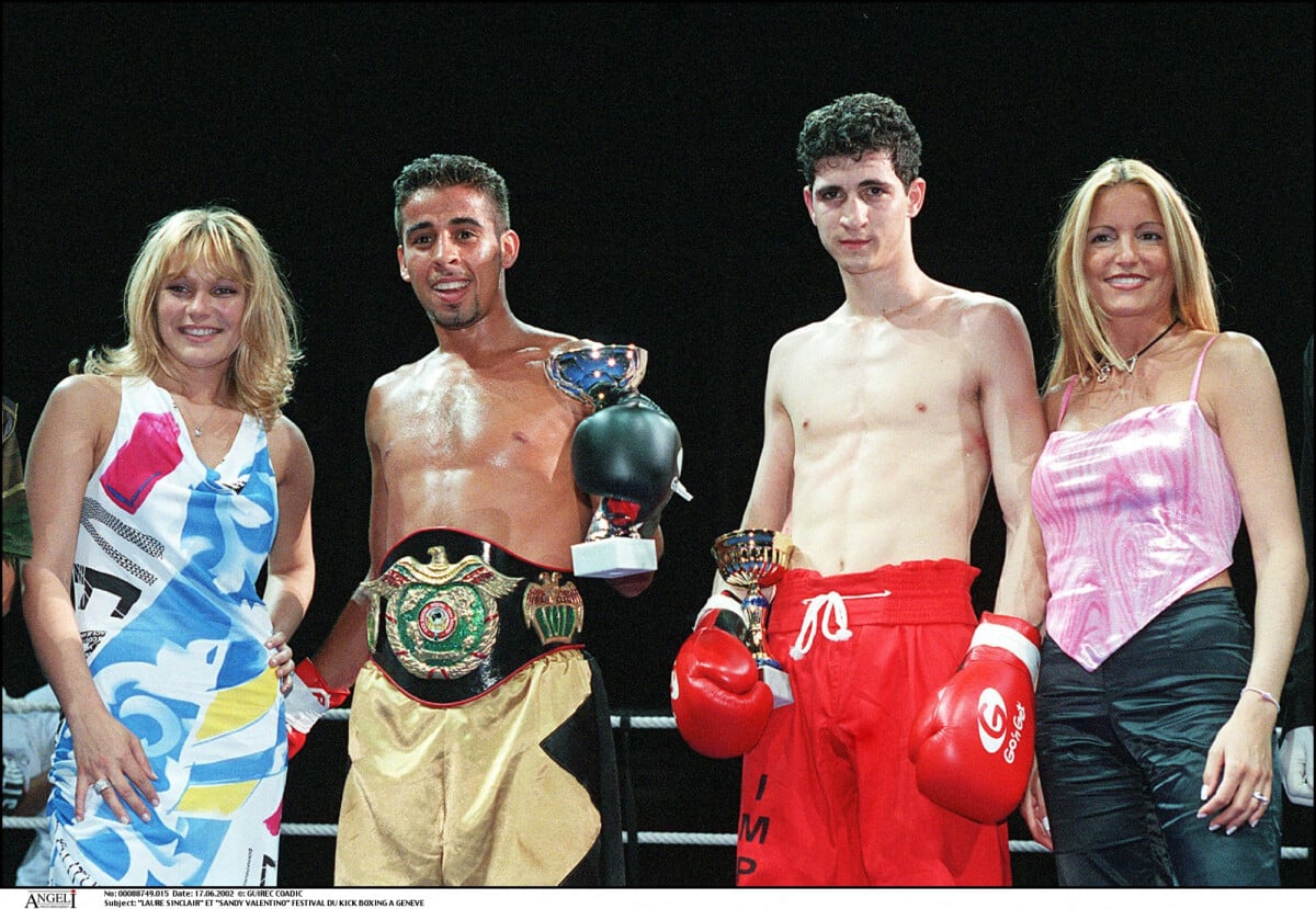 Photo : Laure Sinclair et Sandy Valentino au festival du kick boxing à  Genève. - Purepeople